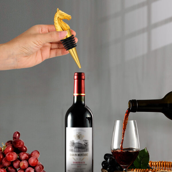 Luxury Horse Head Wine Bottle Stopper Animal-shaped Wine Stopper For Preserving Red Wine, A Kitchen Storage Gift, A Birthday Gift For Universal Wine Preservation Supplies. - Image 2